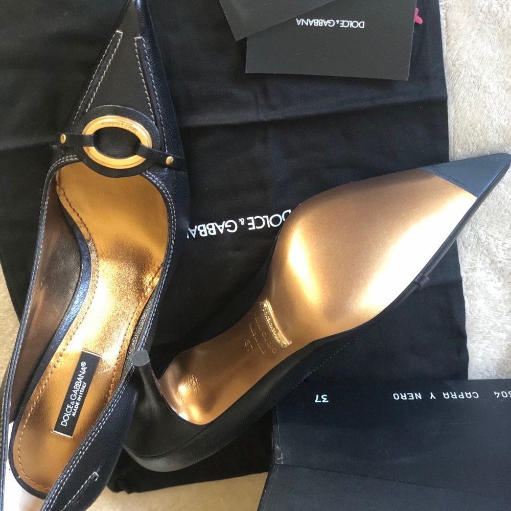 Dolce & Gabbana never wore classic shoes